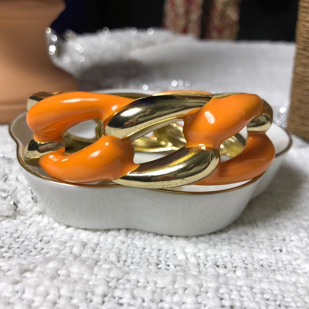 Chunky Gold and orange‎ Chain link clamper bracelet